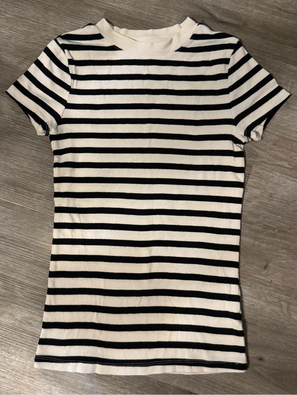 Black & White Striped Short Sleeve Top